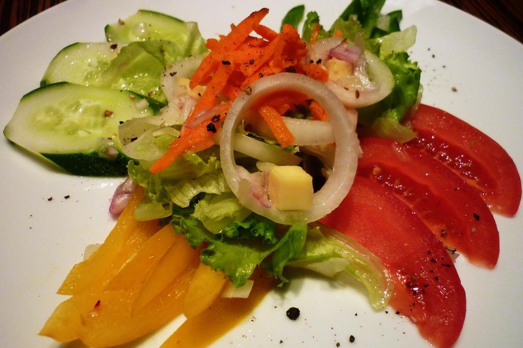 Orchardz Hotel Ayani 폰티아낙 외부 사진